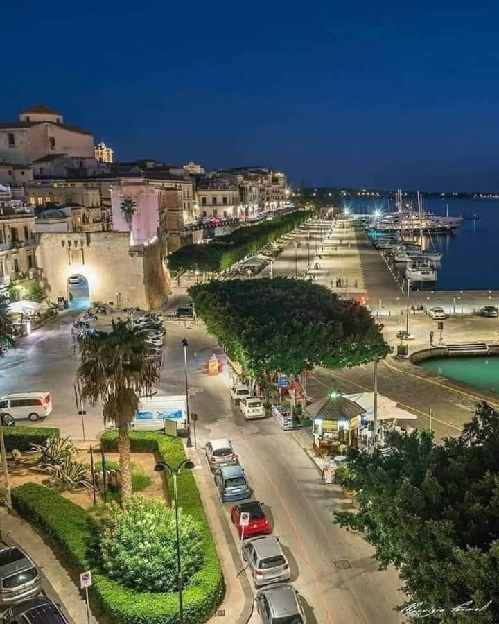 B&B Ortigia Sea View 锡拉库扎 外观 照片